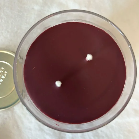 Yankee Candle Ruby Merlot Scented Candle Large New - Picture 3 of 6